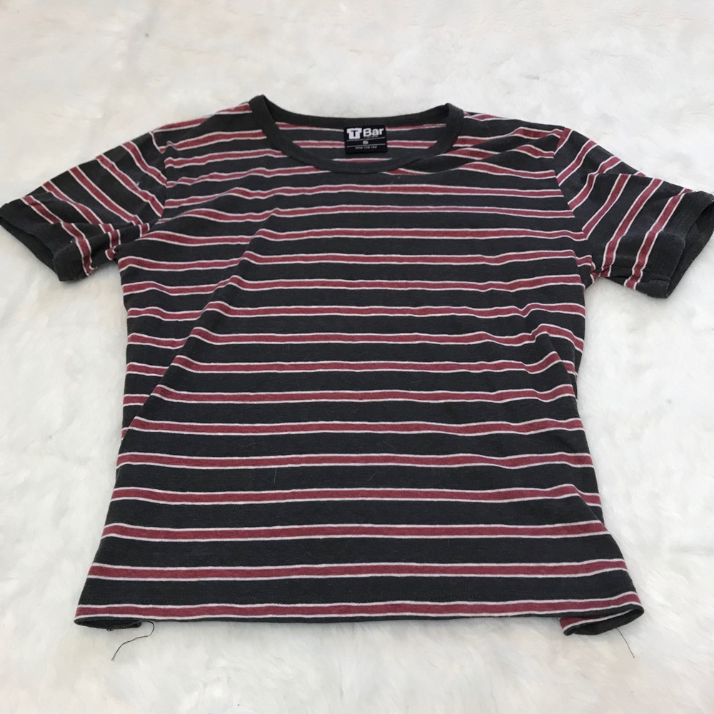 Gray pink and white striped cute T-shirt